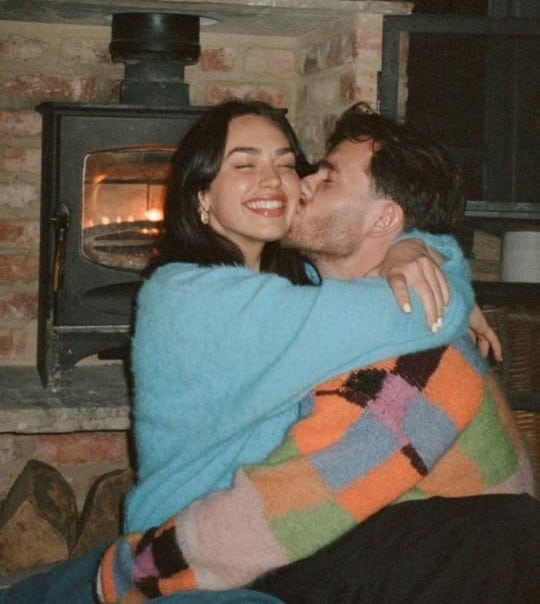 Your uploaded reference photo set 1